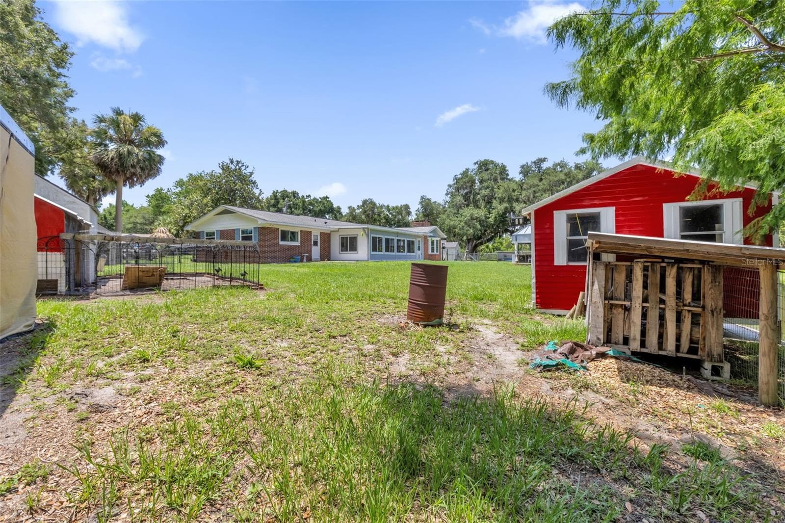Single Family Residence at 35505 CRESCENT DR, FRUITLAND PARK, photo 35 of 50