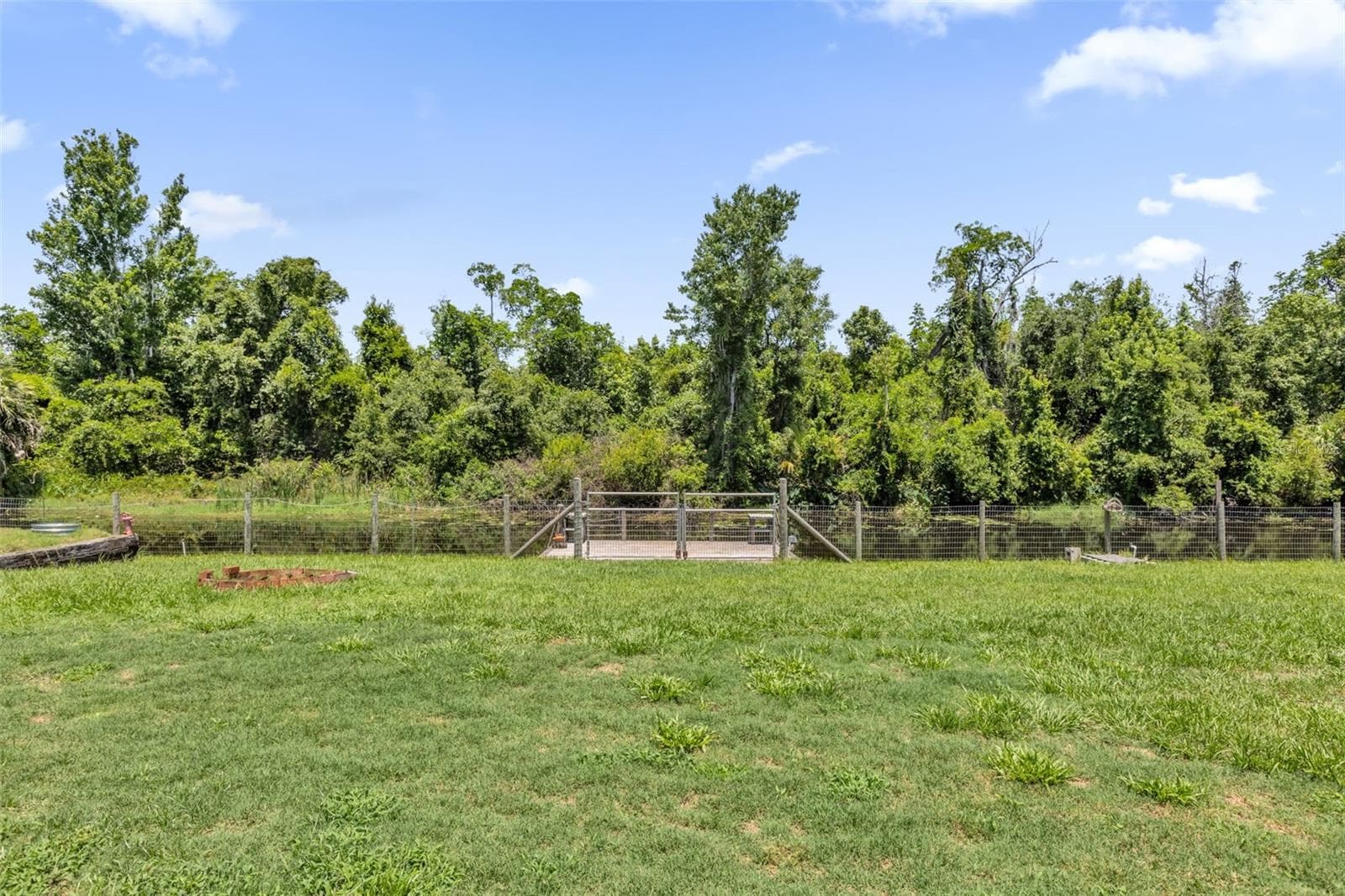 Single Family Residence at 35505 CRESCENT DR, FRUITLAND PARK, photo 44 of 50