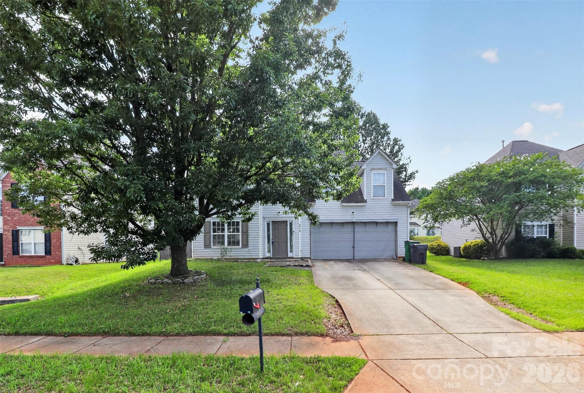 Single Family Residence at 3314 Valerie Drive, Charlotte, photo 4 of 30