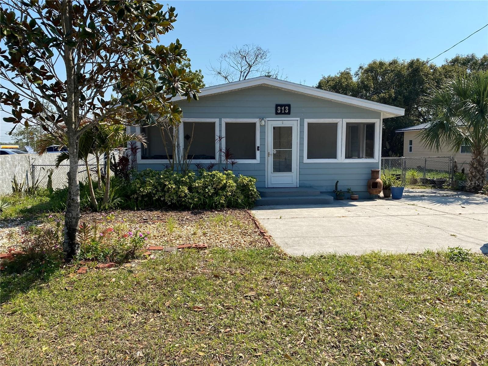 313 S OBSERVATORY DR