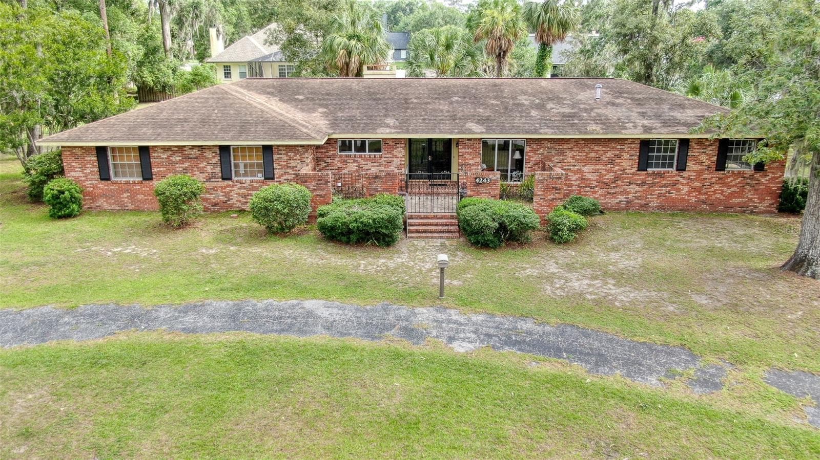 Single Family Residence at 4243 SE 8TH ST, OCALA, photo 2 of 41