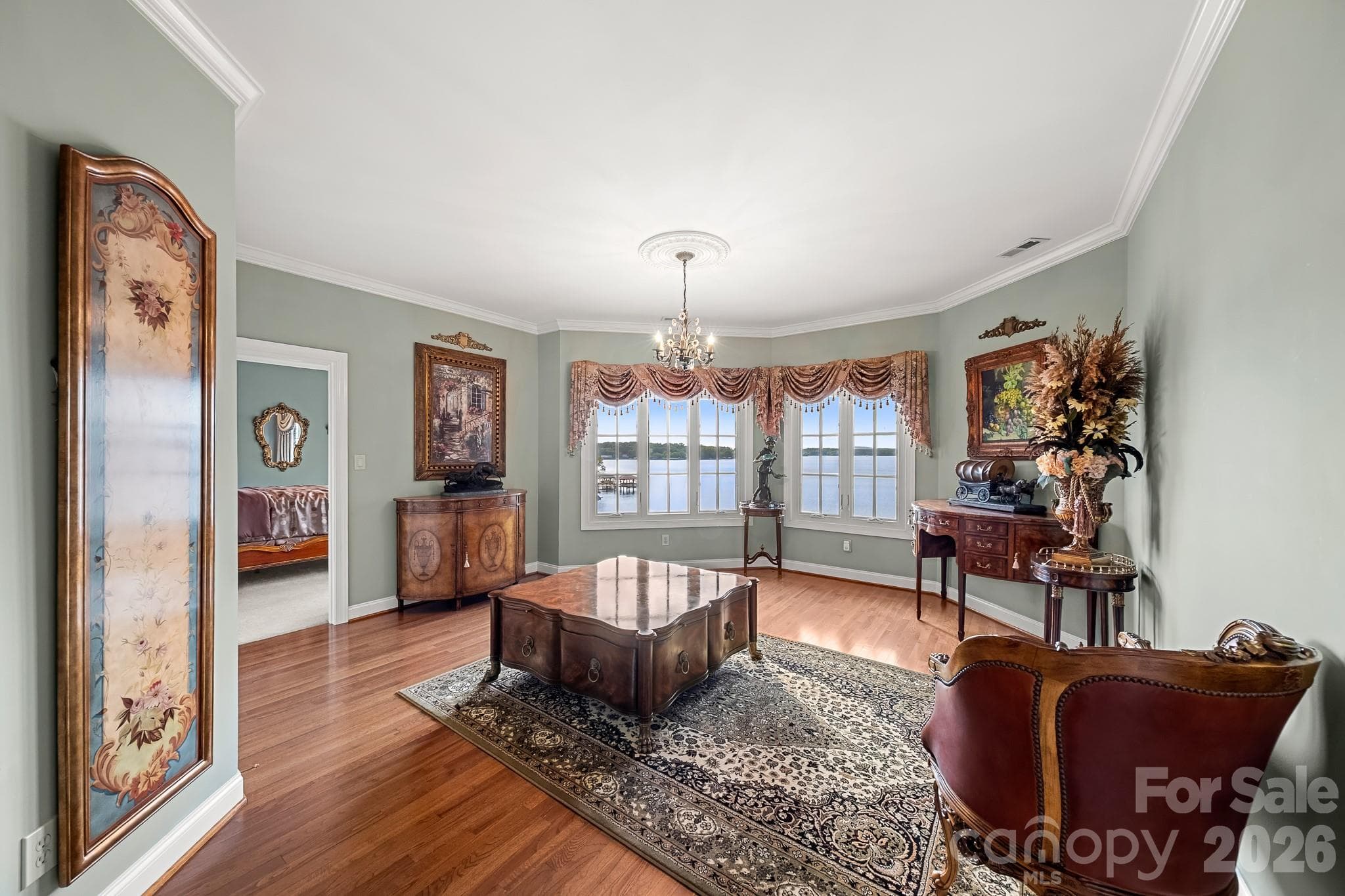 Single Family Residence at 331 Ivy Arbor Circle, Rock Hill, photo 21 of 48