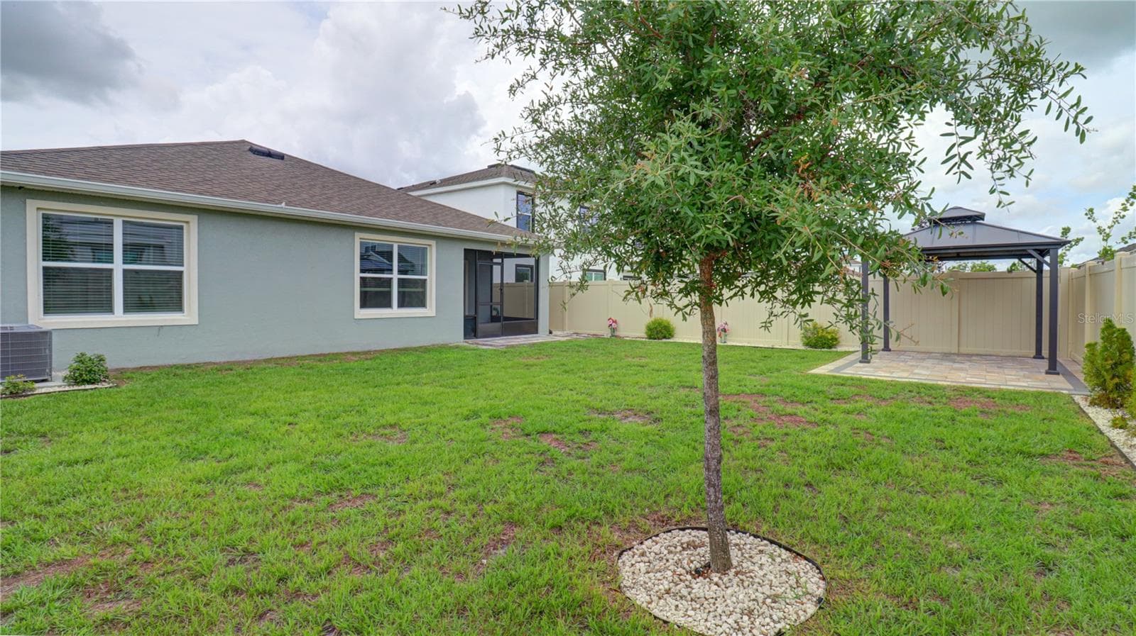 Single Family Residence at 31899 OYSTER TRELLIS LN, WESLEY CHAPEL, photo 18 of 27