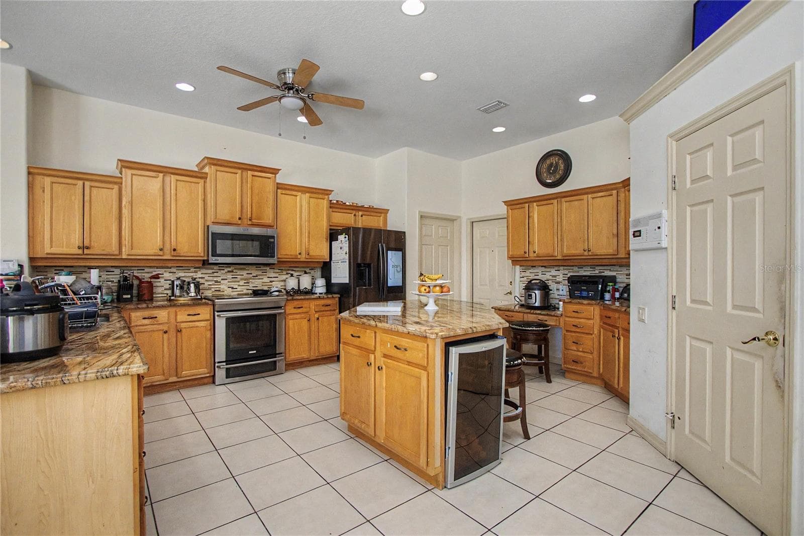 Single Family Residence at 2114 SE 25TH LOOP, OCALA, photo 12 of 39