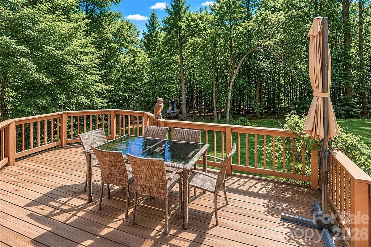 Deck - 311 N Deerfield Circle, Salisbury