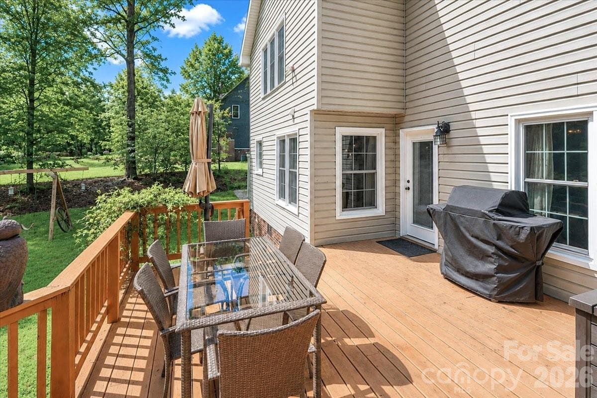 Deck - 311 N Deerfield Circle, Salisbury
