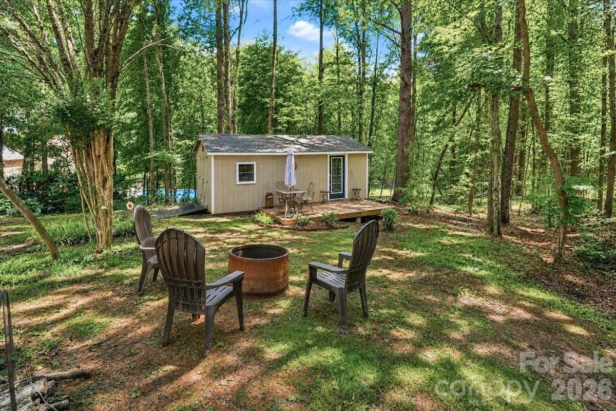 "She shed" with electricity, heat and air - 311 N Deerfield Circle, Salisbury
