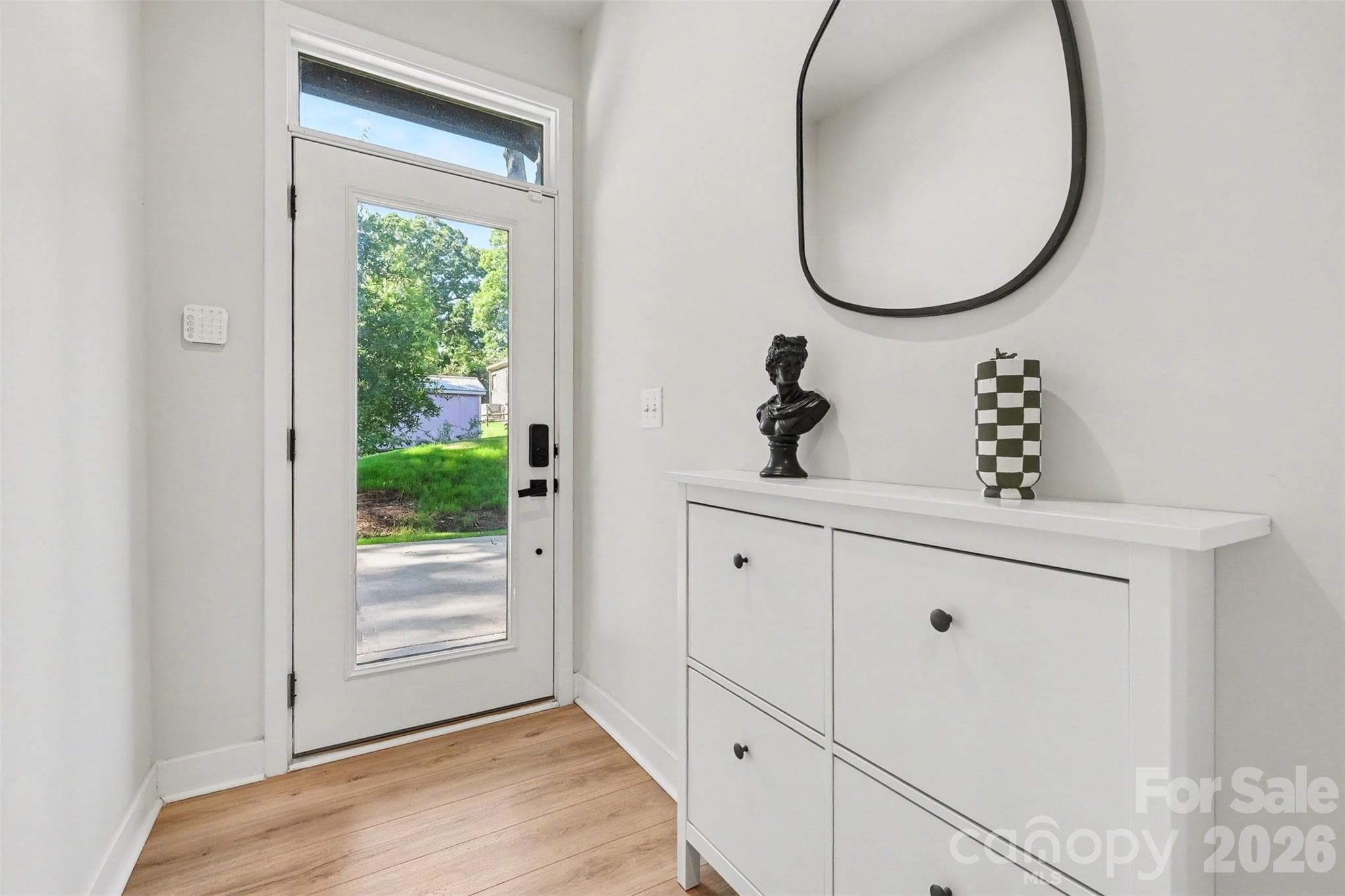 Townhouse at 300 Twinflower Lane, Charlotte, photo 3 of 31