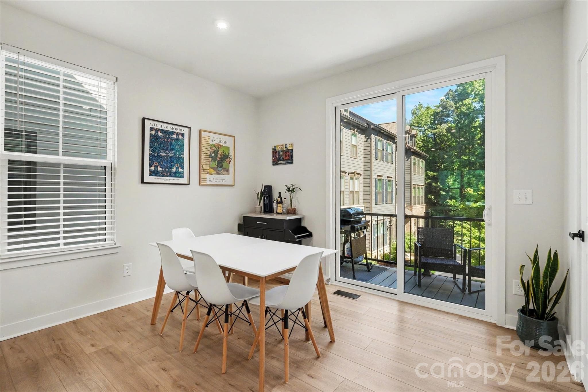 Townhouse at 300 Twinflower Lane, Charlotte, photo 10 of 31