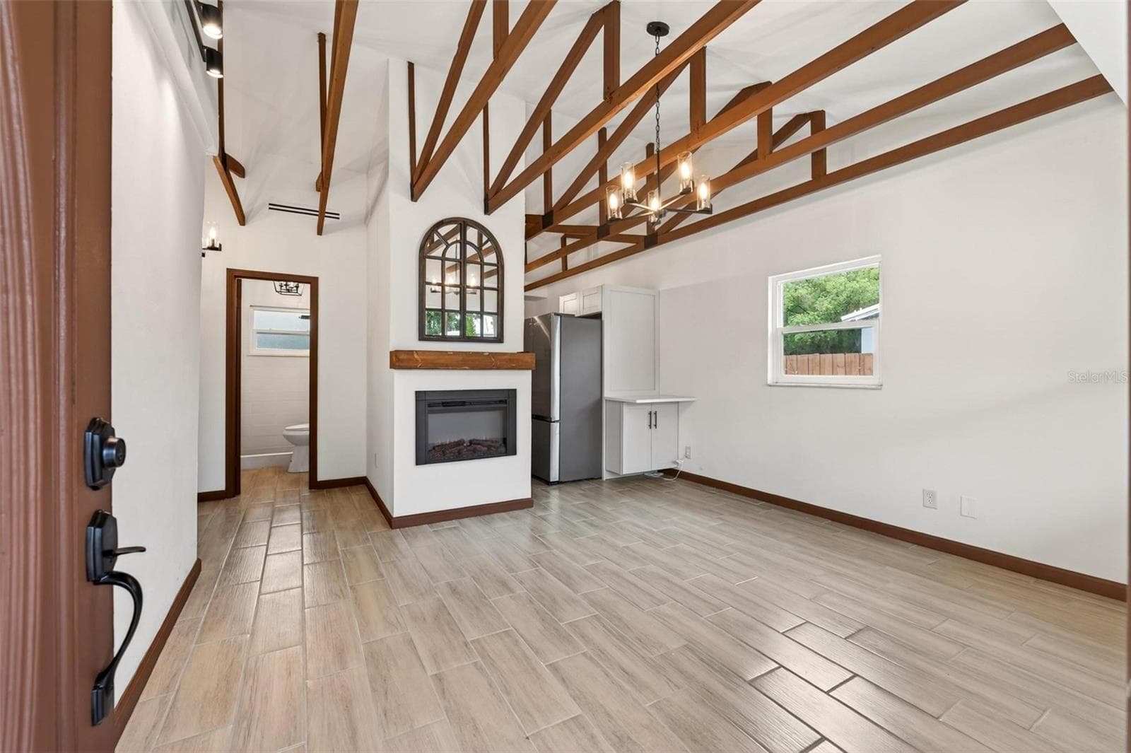 Single Family Residence at 10541 3RD AVE, OCOEE, photo 6 of 53