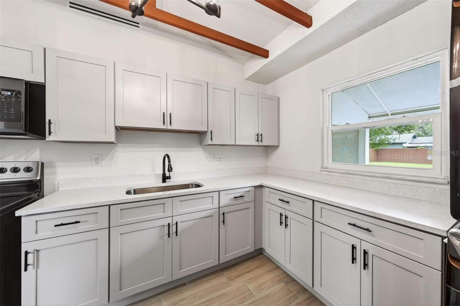 Single Family Residence at 10541 3RD AVE, OCOEE, photo 13 of 53