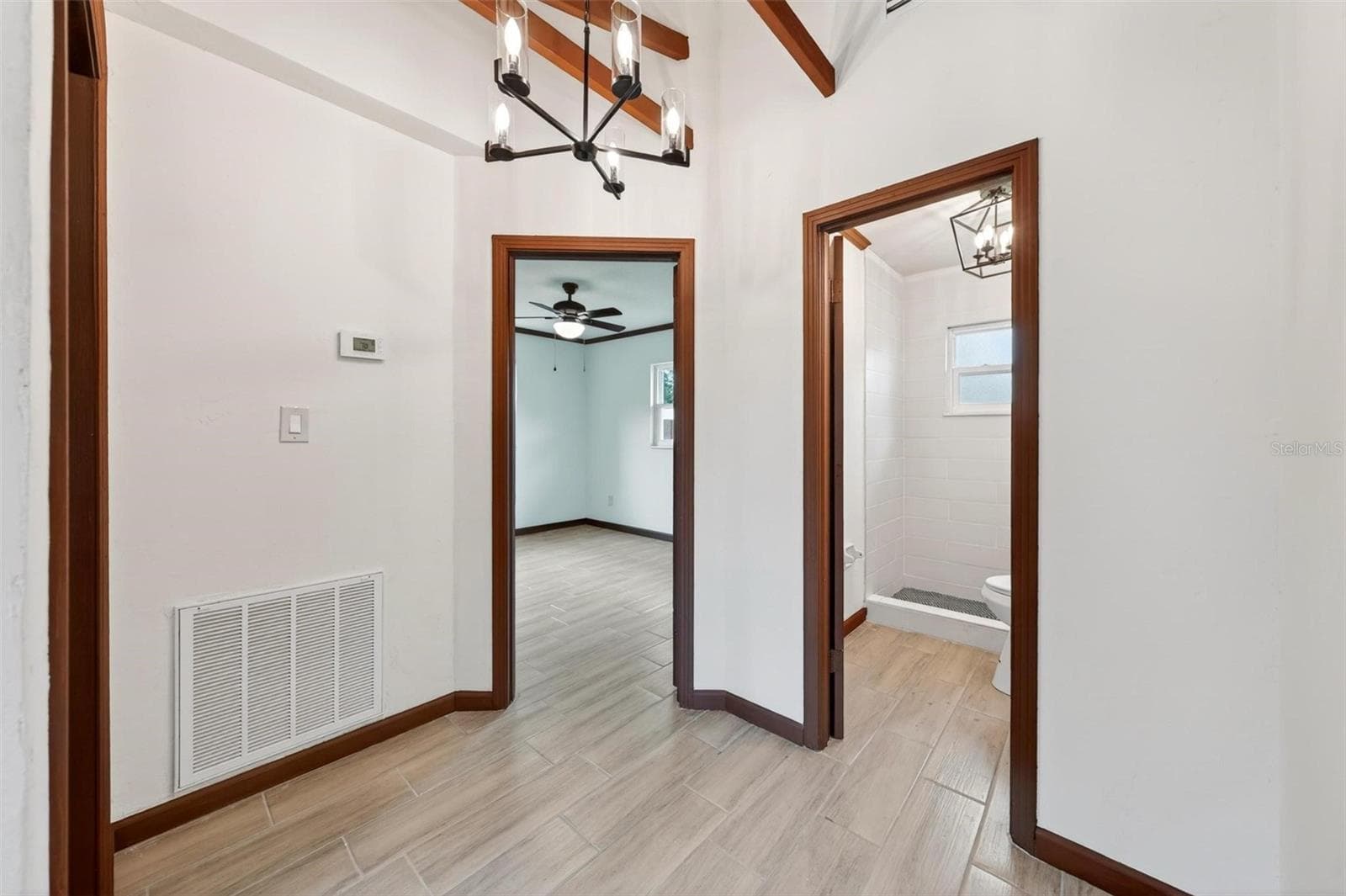 Single Family Residence at 10541 3RD AVE, OCOEE, photo 19 of 53