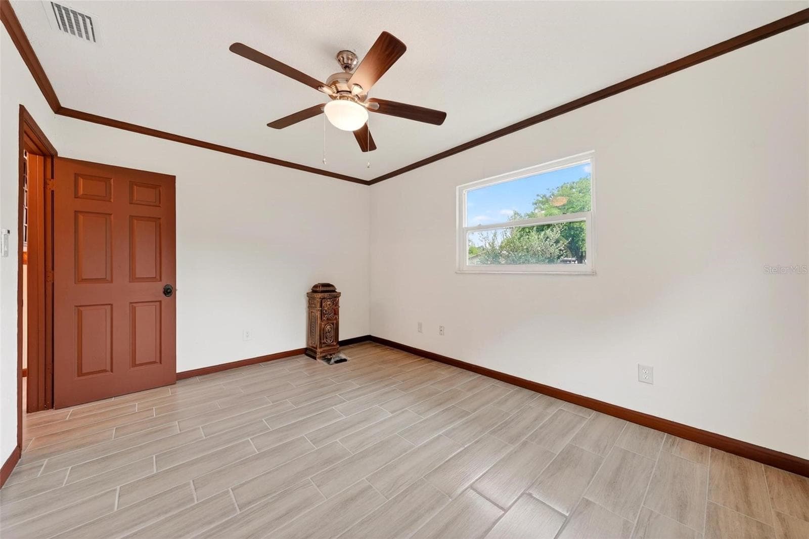 Single Family Residence at 10541 3RD AVE, OCOEE, photo 23 of 53