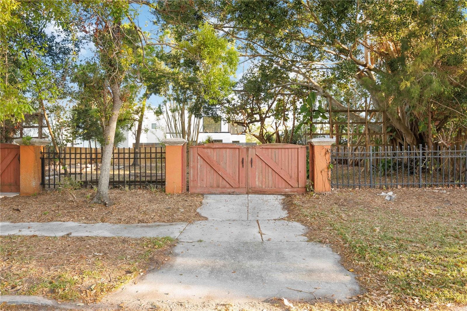 Access vacant Lots - 1743 8TH STREET, SARASOTA