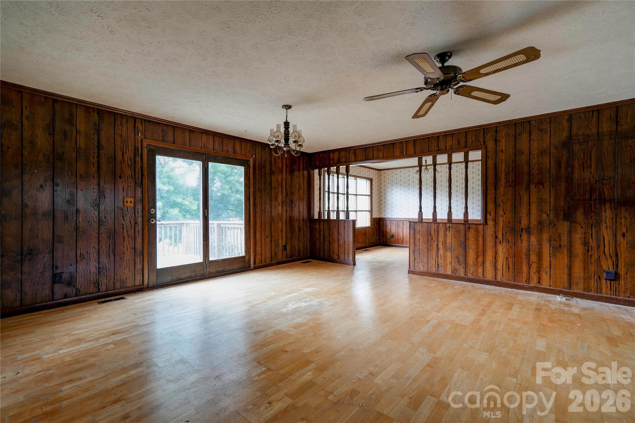 Living Room - Shelby