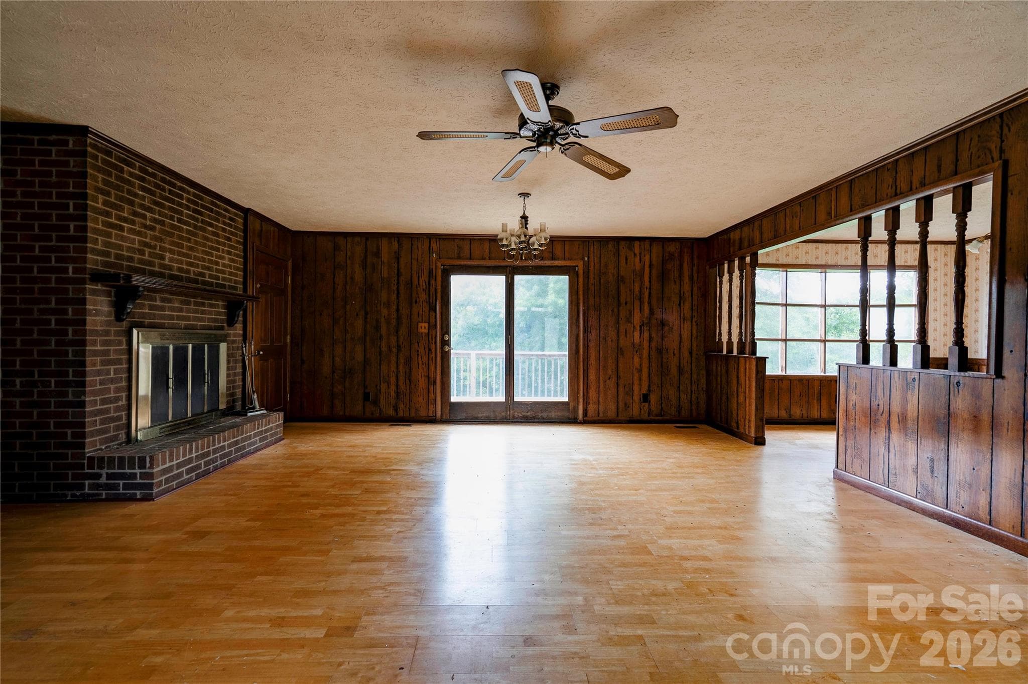 Living Room - Shelby