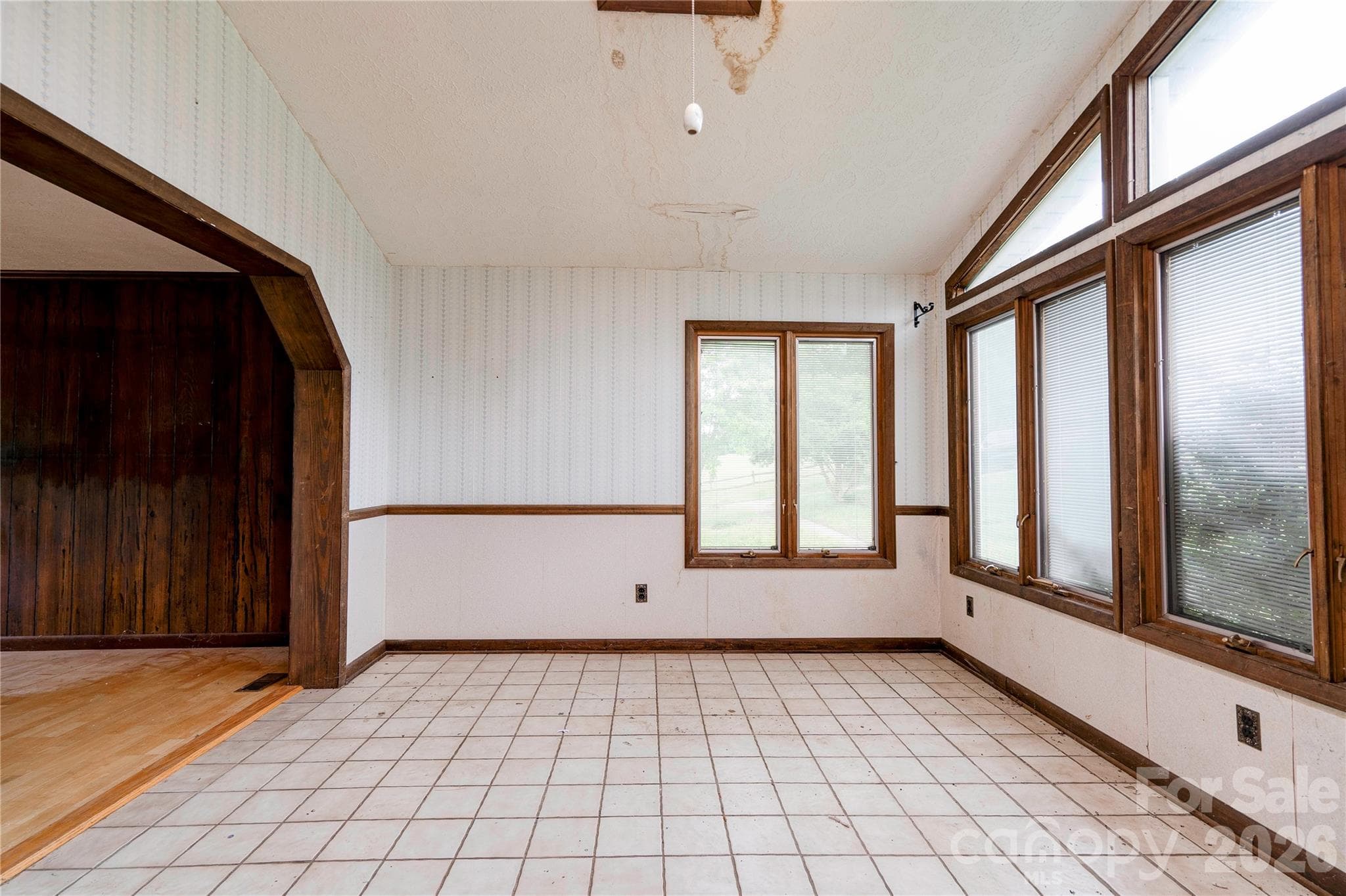 Sunroom - Shelby