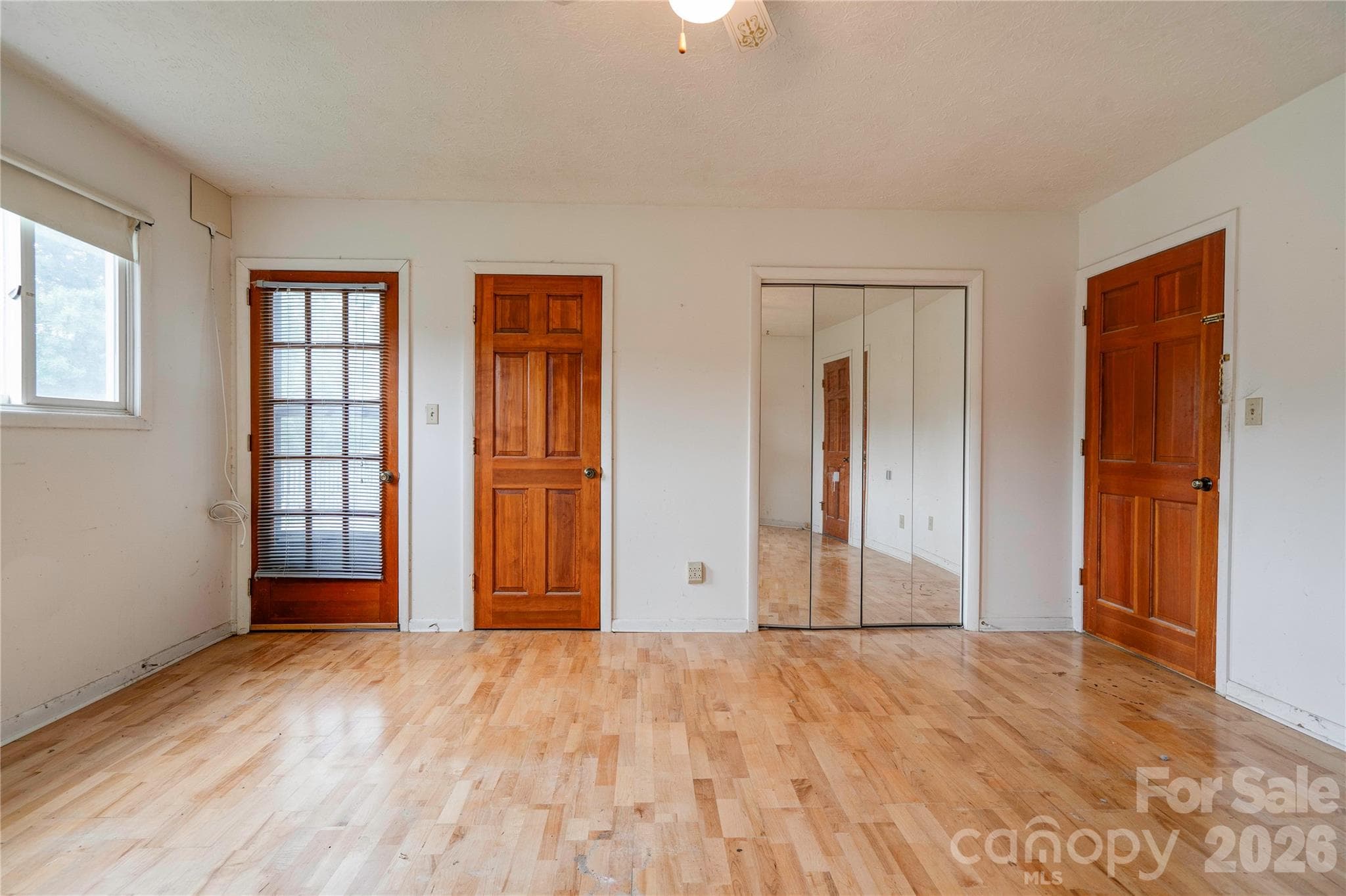 Primary Bedroom - Shelby