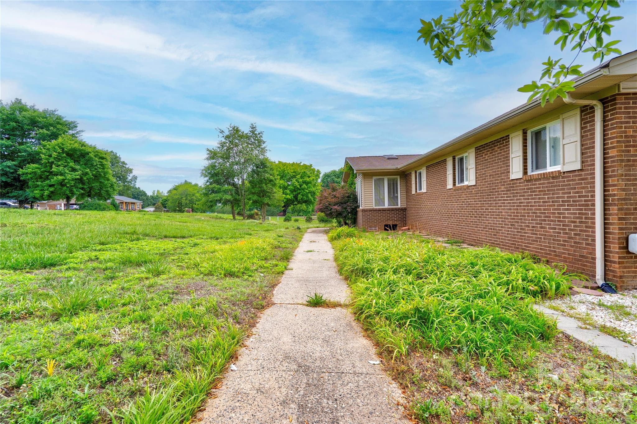 Front Walk - Shelby