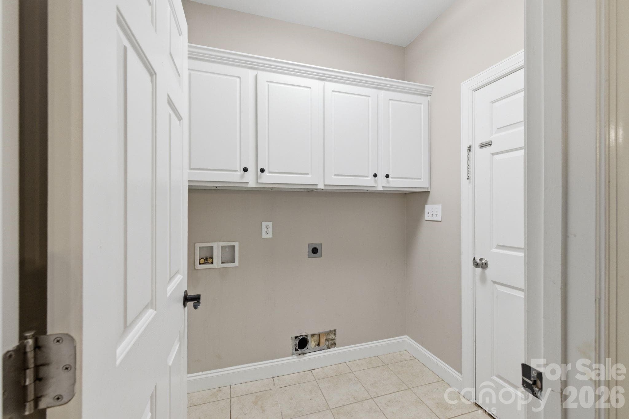 Single Family Residence at Troutman, photo 14 of 47