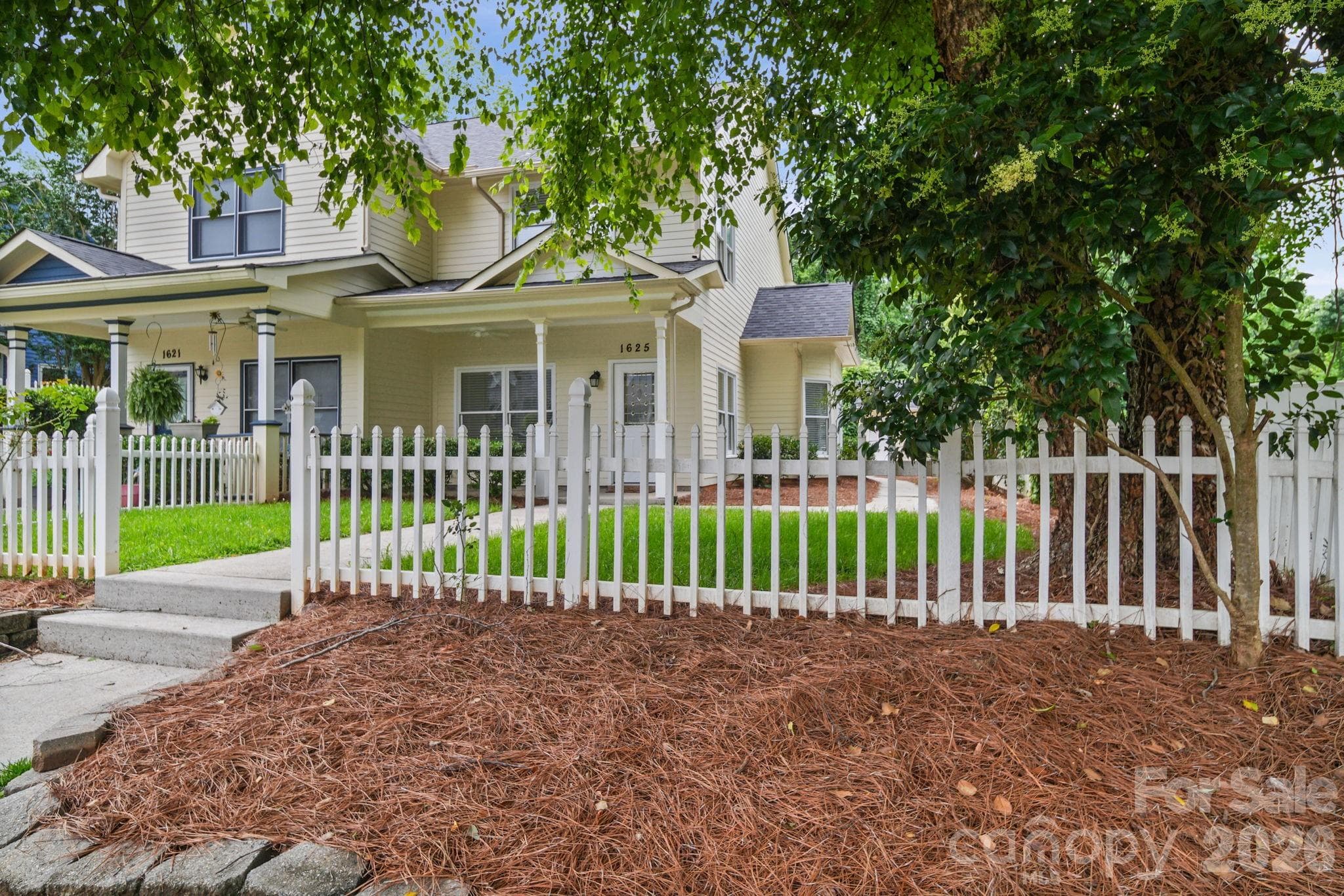 Townhouse at Rock Hill, photo 2 of 22