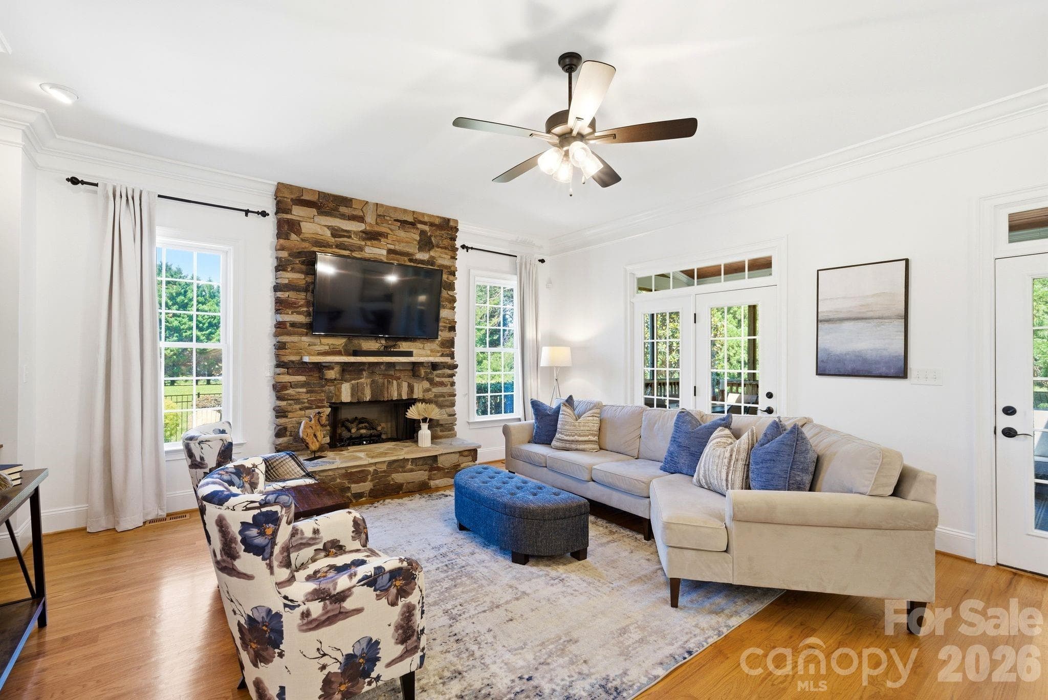 Family Room - Huntersville
