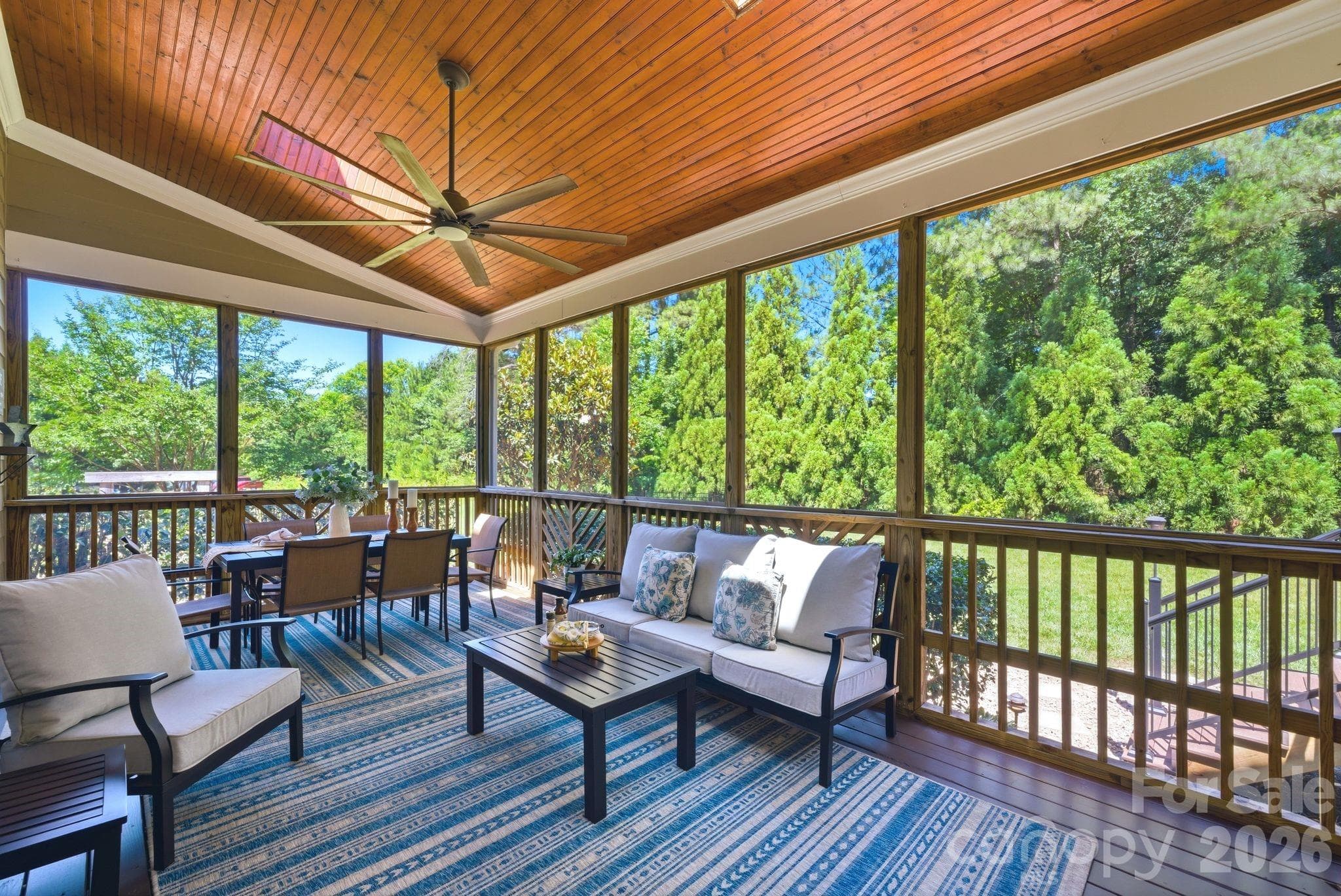 Enclosed Patio - Huntersville