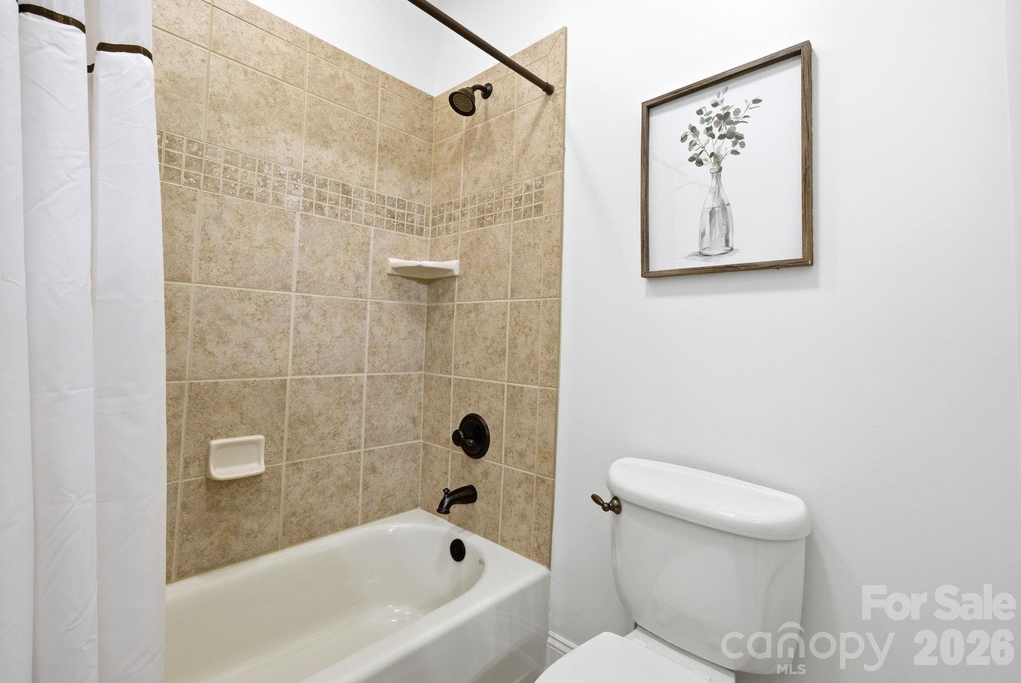 Upper Bathroom 1 - Huntersville