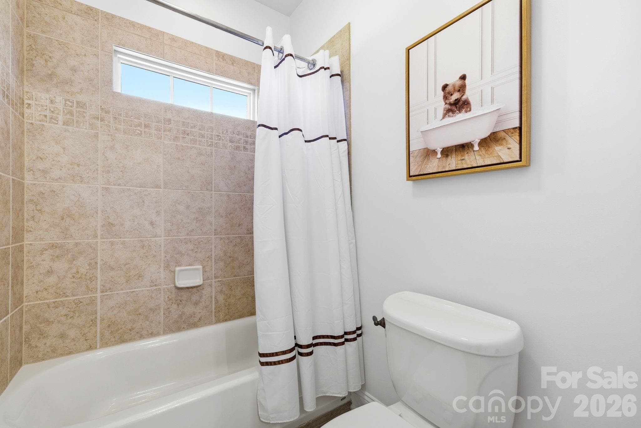 Upper Bathroom 2 - Huntersville