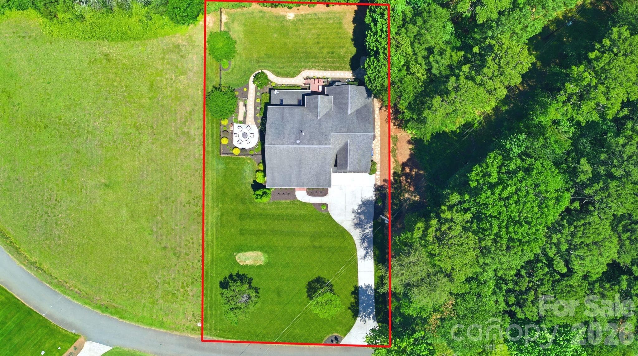 Lot Boundaries are Approximate - Huntersville