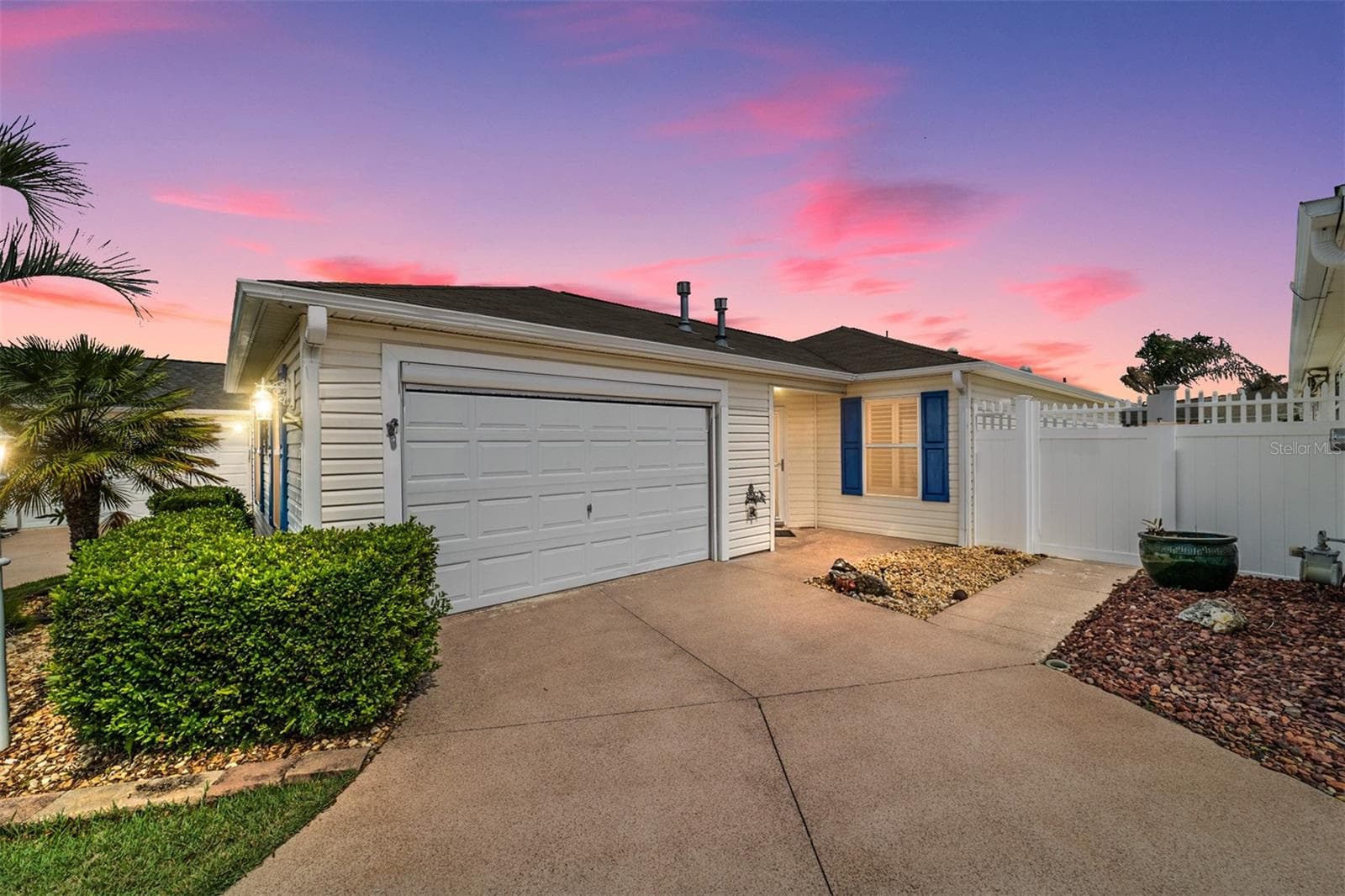 587 AUDREY LN