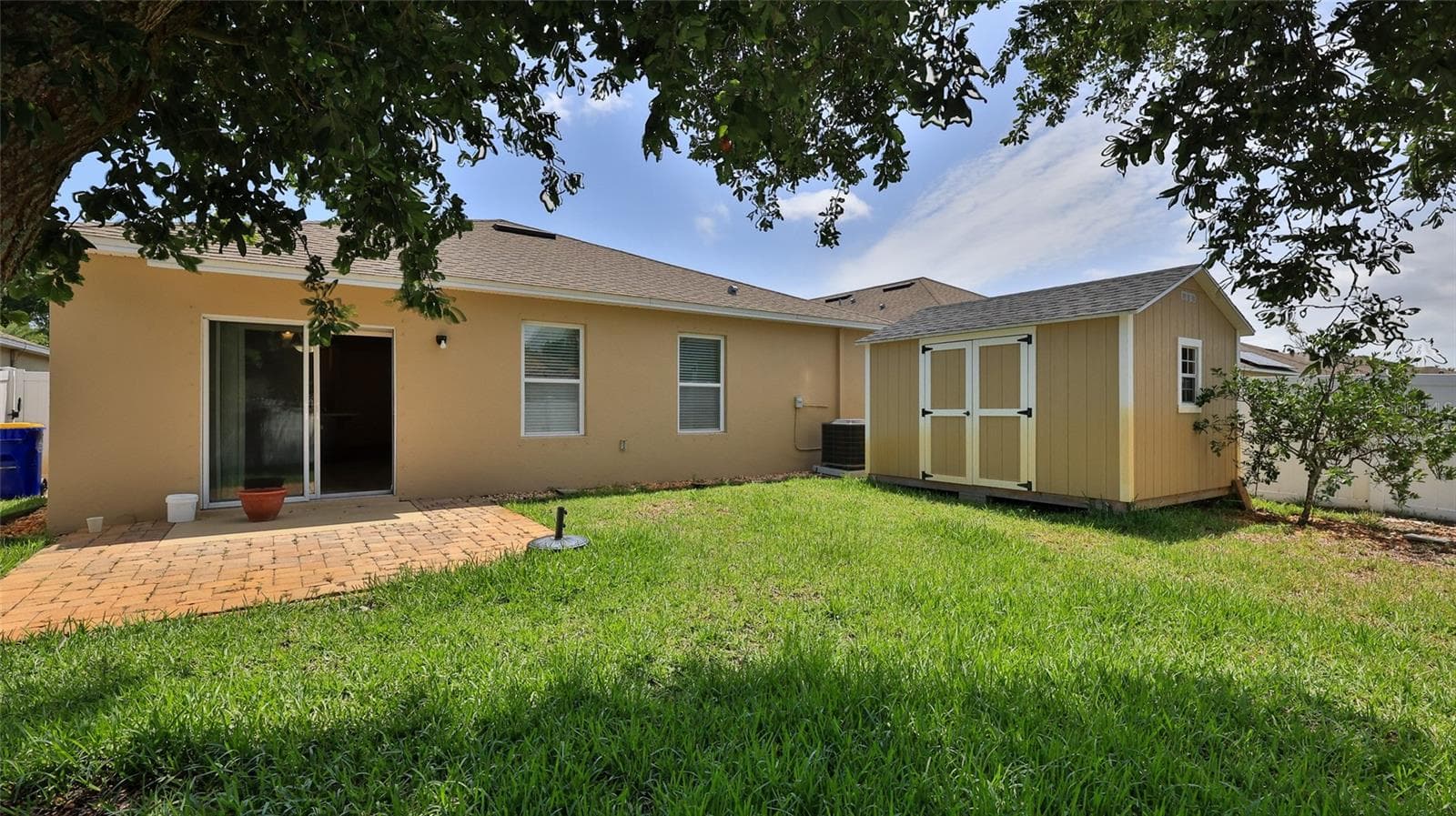 Single Family Residence at 346 ADMIRALTY CT, EDGEWATER, photo 6 of 35
