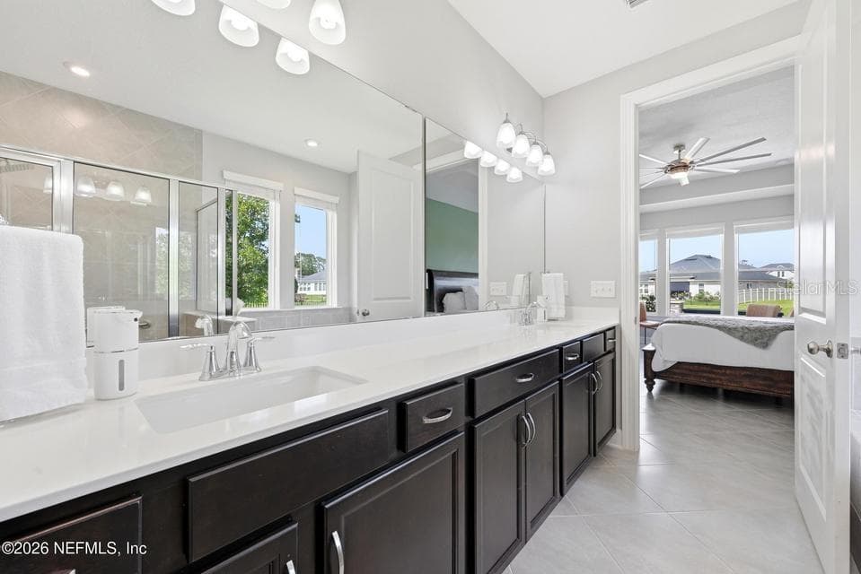 Downstairs Primary Bathroom - 128 WINDWALKER DR, ST AUGUSTINE
