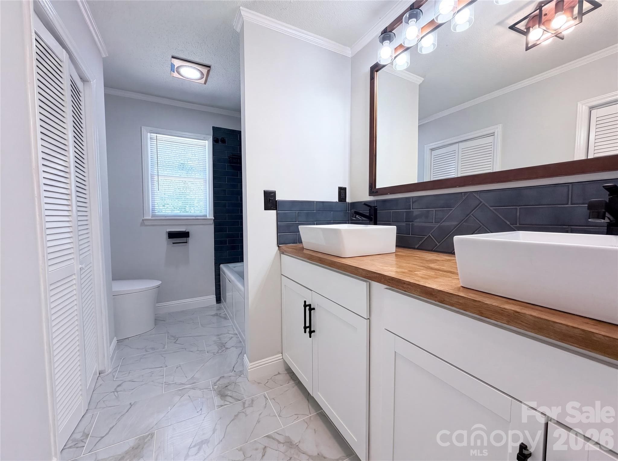 Single Family Residence at Kings Mountain, photo 7 of 15