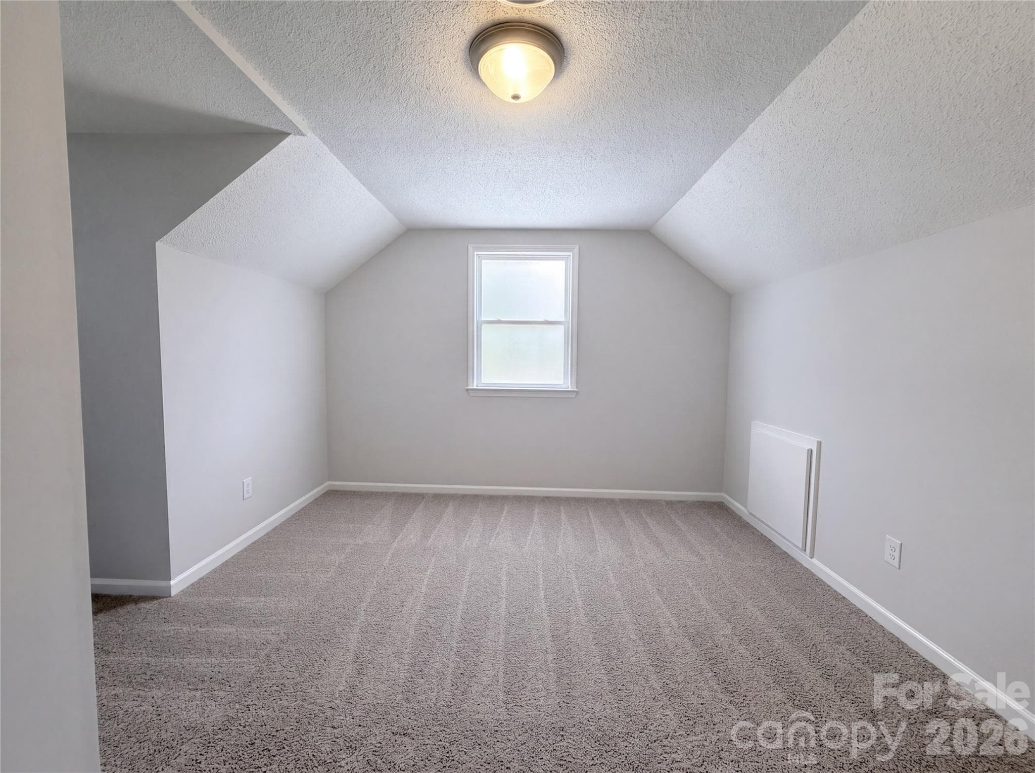 Single Family Residence at Kings Mountain, photo 10 of 15