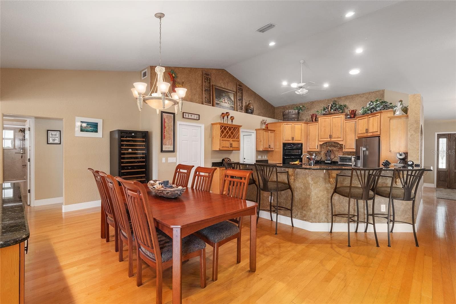 Single Family Residence at 29 SE OCALE WAY, SUMMERFIELD, photo 43 of 80