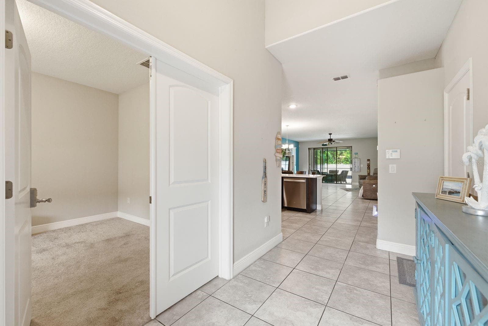 Single Family Residence at 11632 WEAVER HOLLOW RD, NEW PORT RICHEY, photo 12 of 33