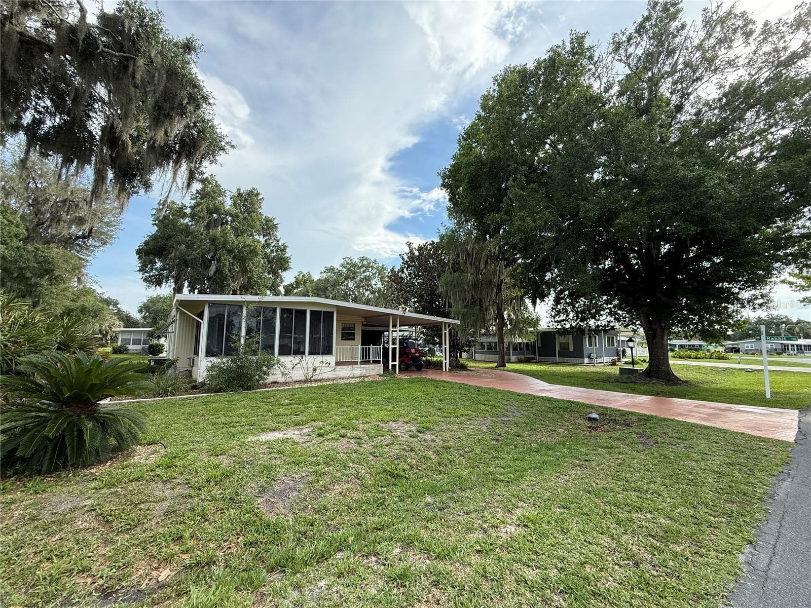 24 N BOBWHITE RD