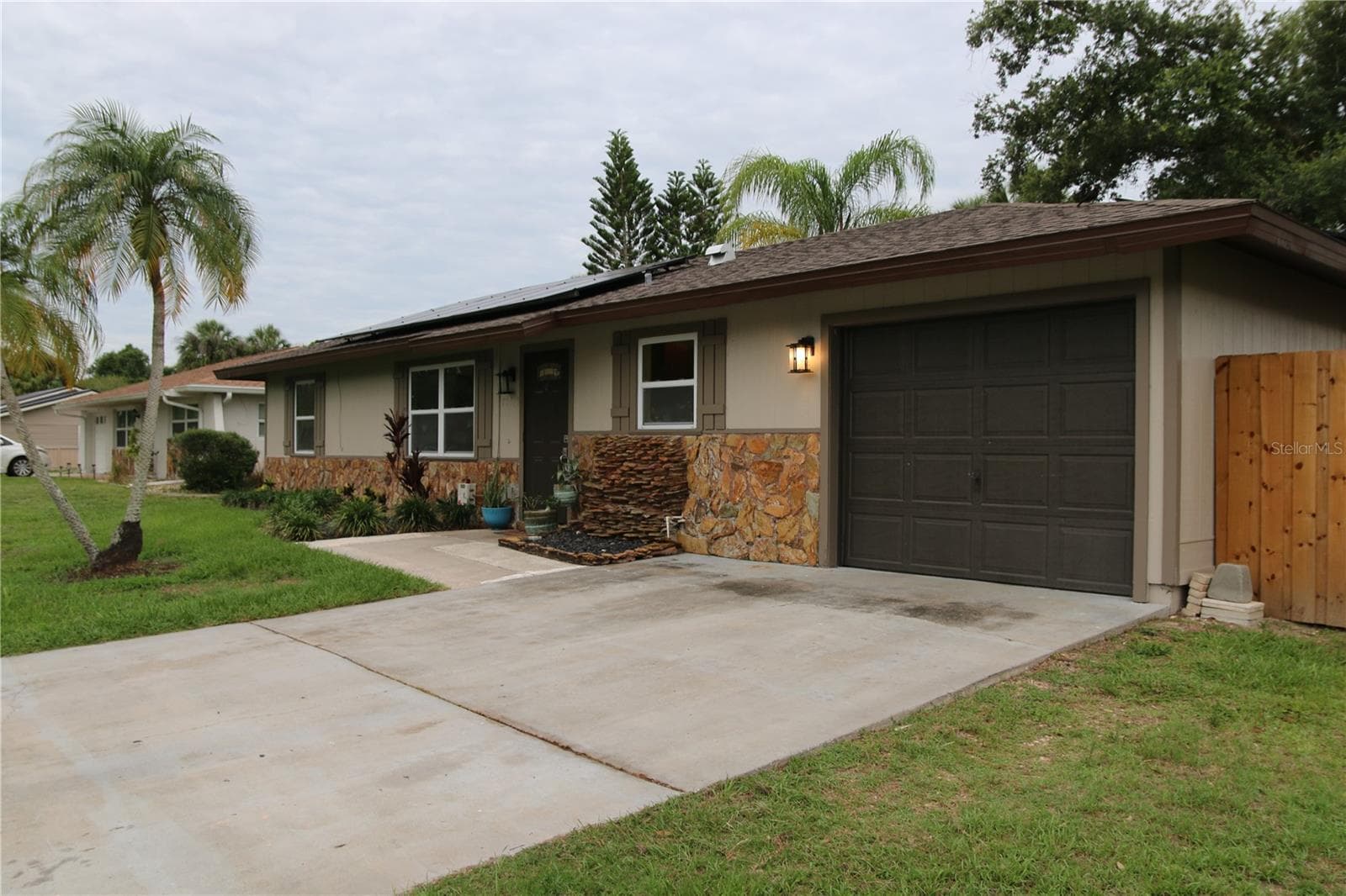 Single Family Residence at 20367 ANDOVER AVE, PORT CHARLOTTE, photo 3 of 45