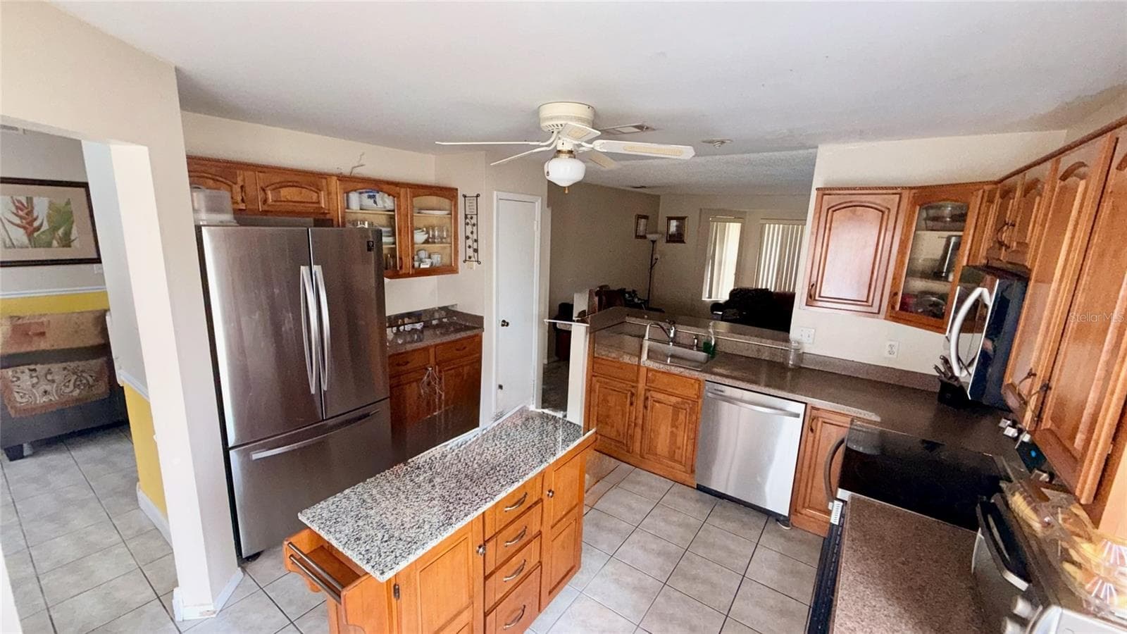 Kitchen - 187 PINEWOOD CIR, KISSIMMEE