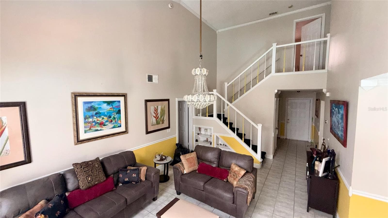 Living Room - 187 PINEWOOD CIR, KISSIMMEE