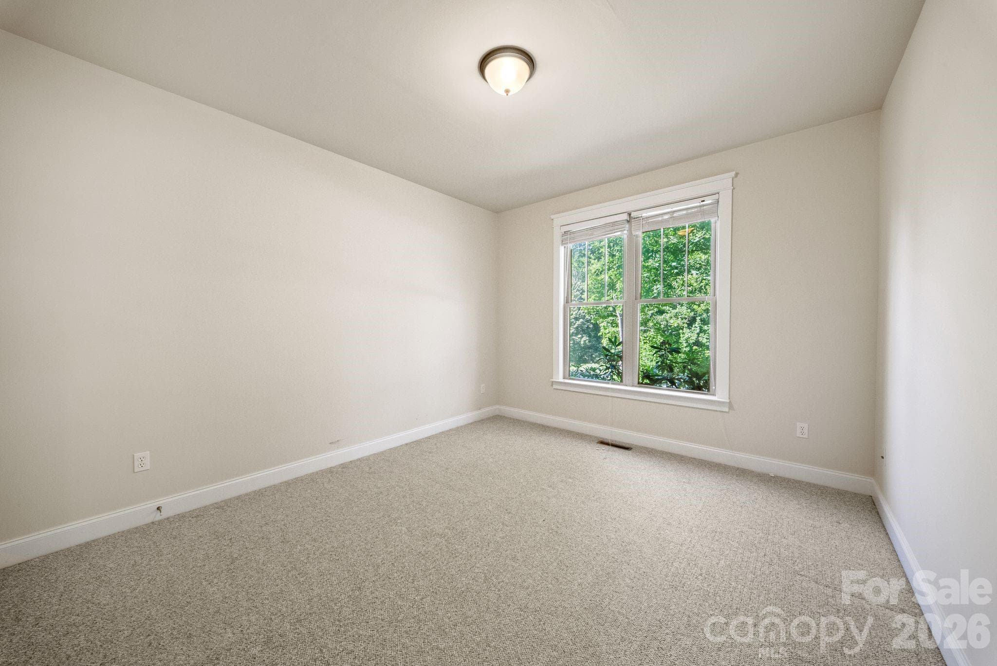 Single Family Residence at 289 Fennel Dun Circle, Biltmore Lake, photo 26 of 45