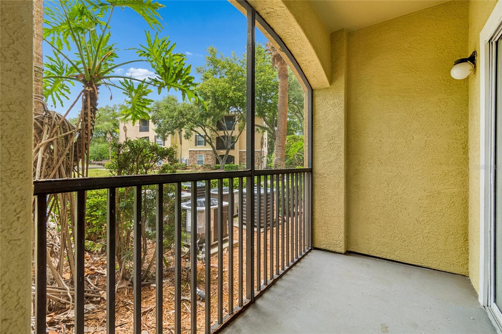 Condominium at 10203 COURTNEY PALMS BLVD #103, TAMPA, photo 42 of 76