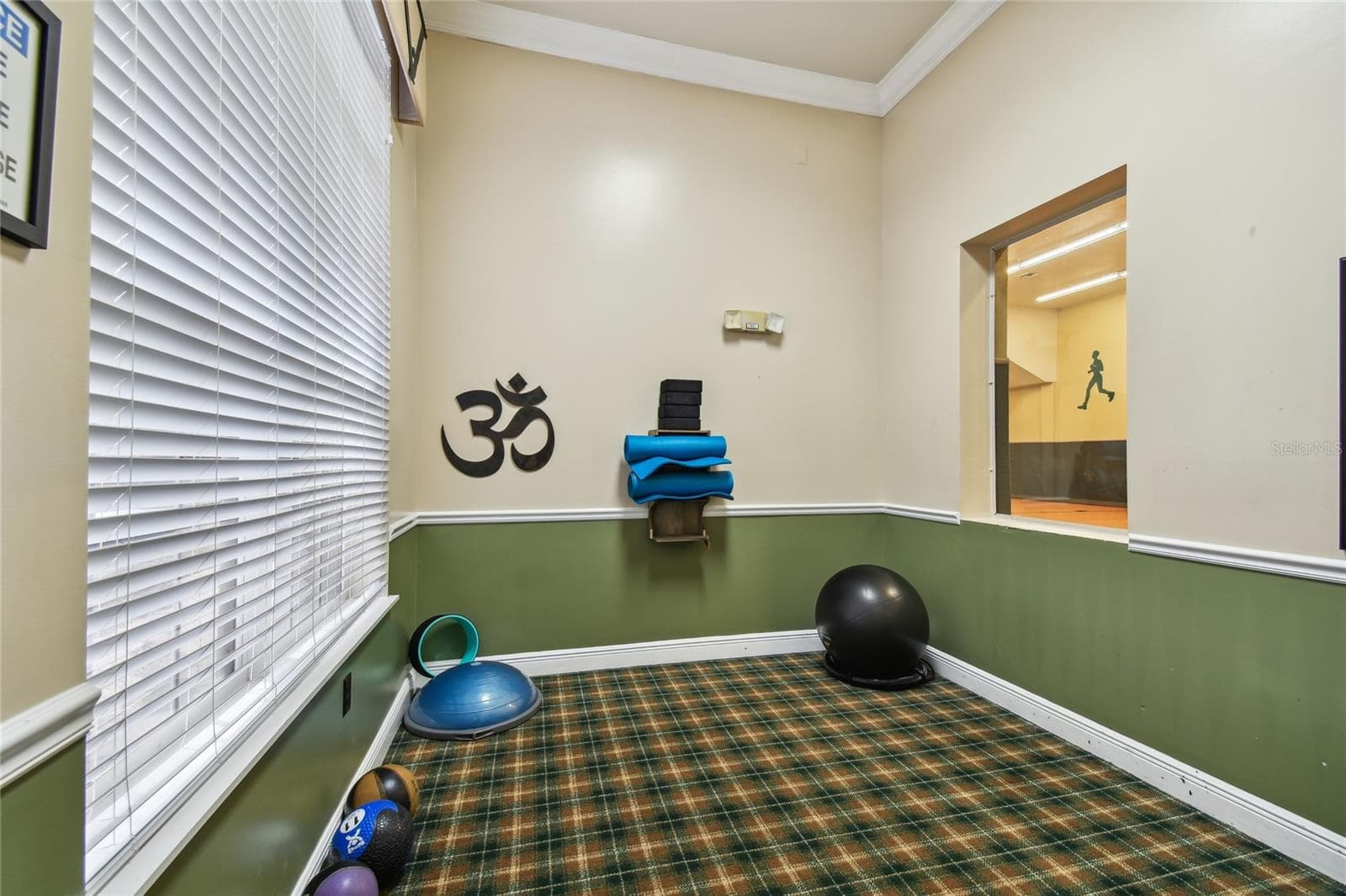 Condominium at 10203 COURTNEY PALMS BLVD #103, TAMPA, photo 54 of 76
