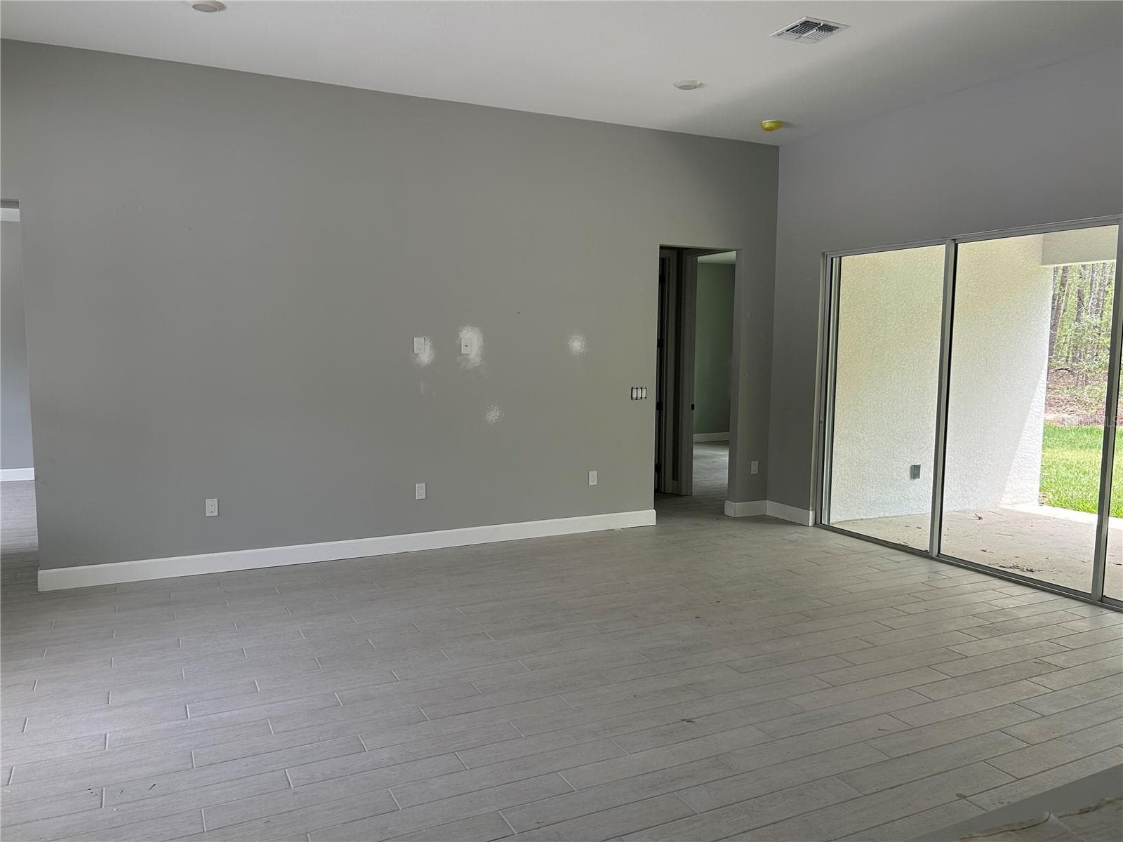 Not the actual home. Photos are of a similar floorplan. Interior/Exterior colors and features may vary. - 2628 W SCILLA DR, DUNNELLON