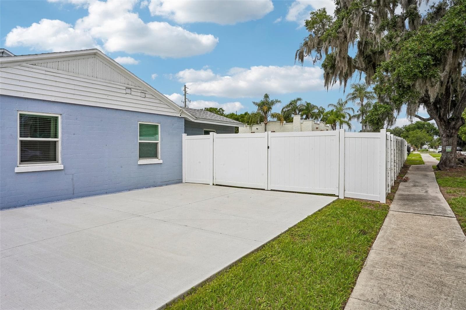 Single Family Residence at 1211 MORNINGSIDE DR, MOUNT DORA, photo 50 of 66
