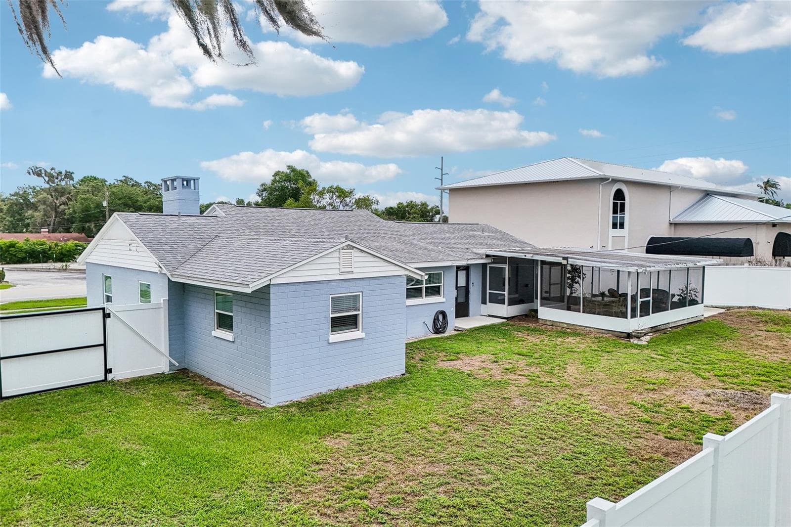 Single Family Residence at 1211 MORNINGSIDE DR, MOUNT DORA, photo 52 of 66