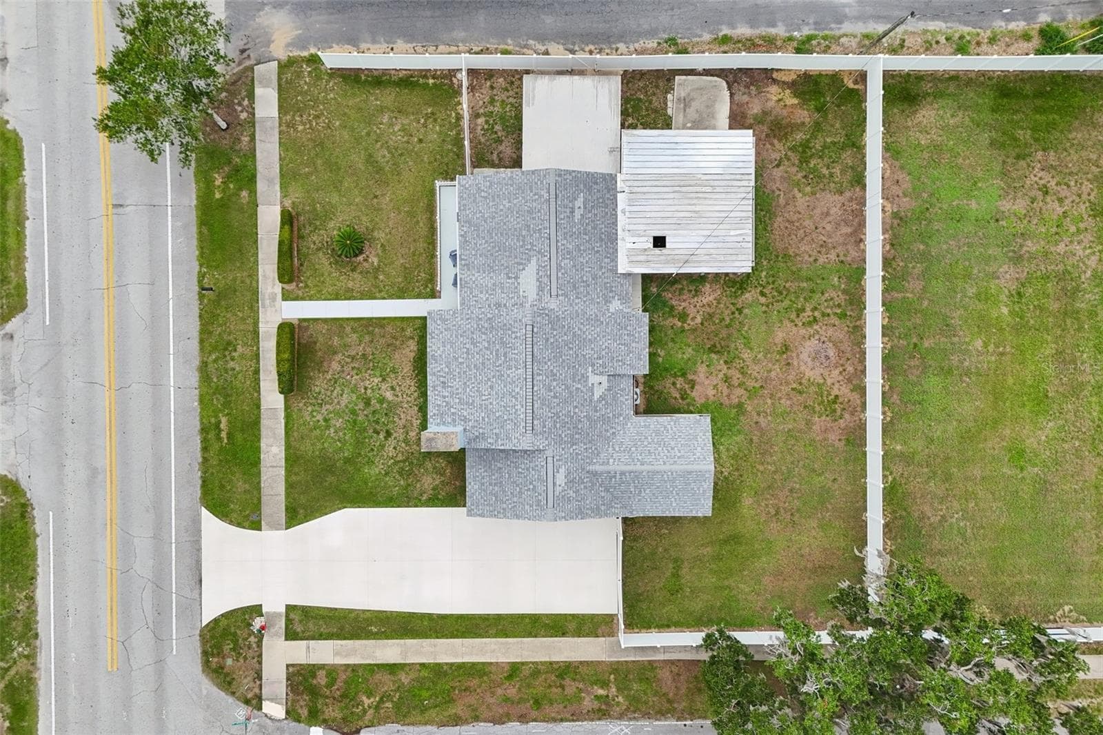 Single Family Residence at 1211 MORNINGSIDE DR, MOUNT DORA, photo 65 of 66