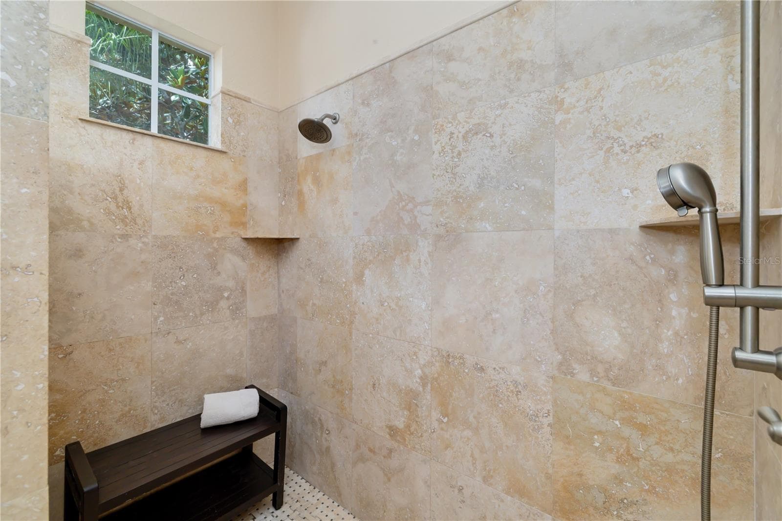 Single Family Residence at 12471 NATUREVIEW CIR, BRADENTON, photo 32 of 84