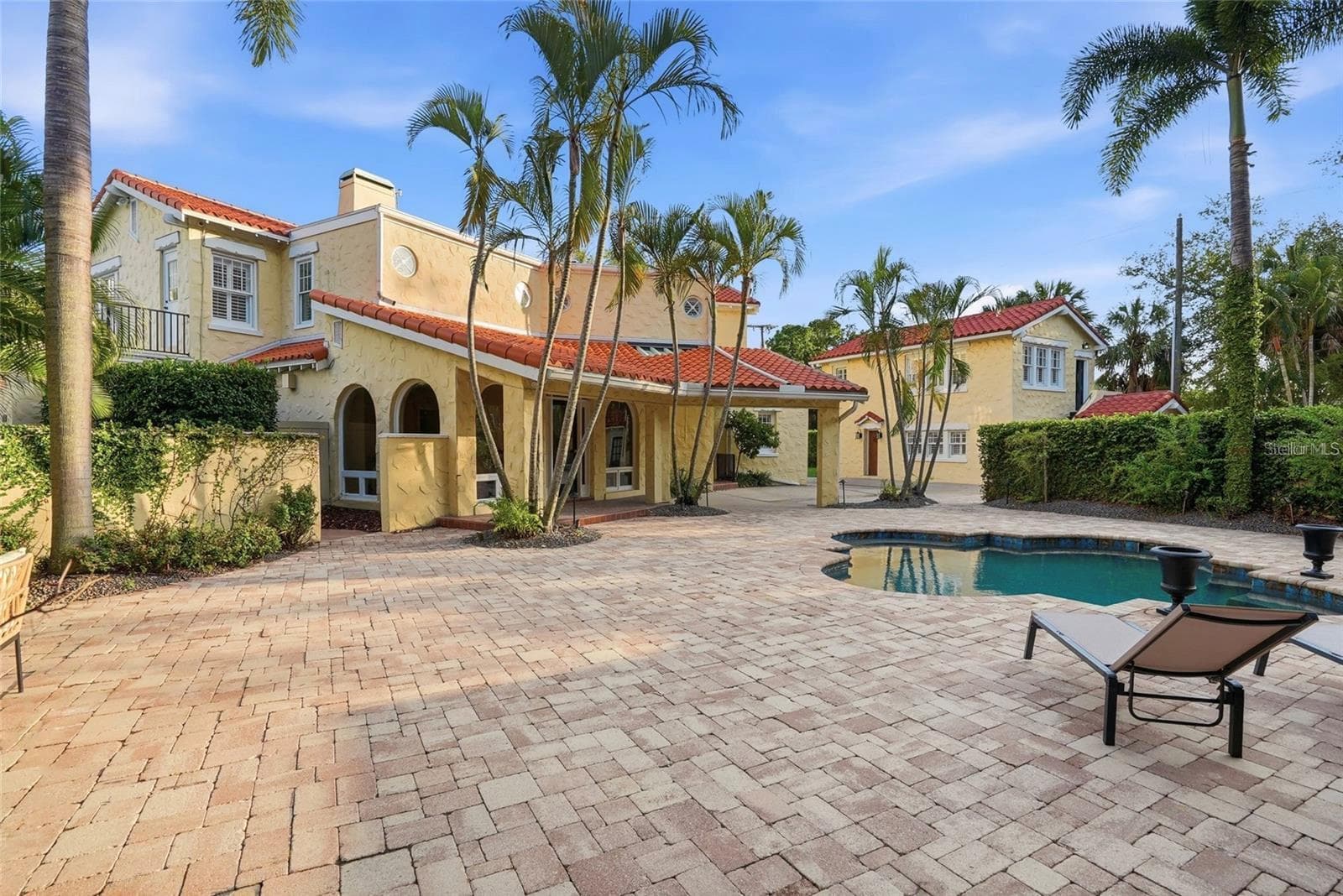 Single Family Residence at 190 BOSPHOROUS AVE, TAMPA, photo 82 of 84